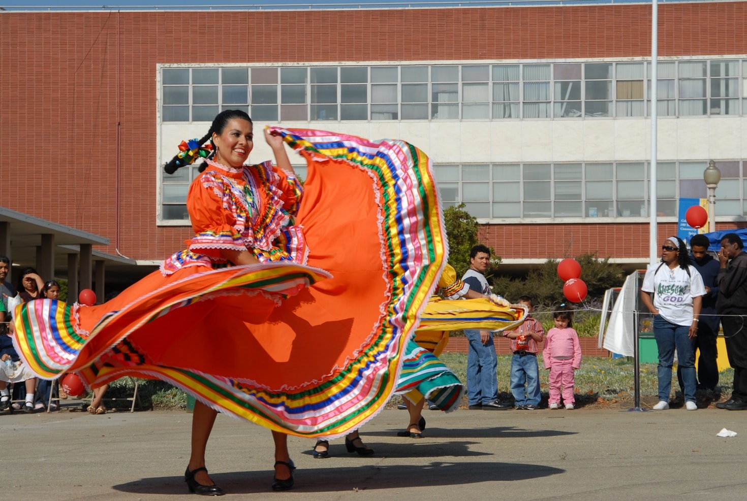Supporting Ecuadorian Artists In The United States